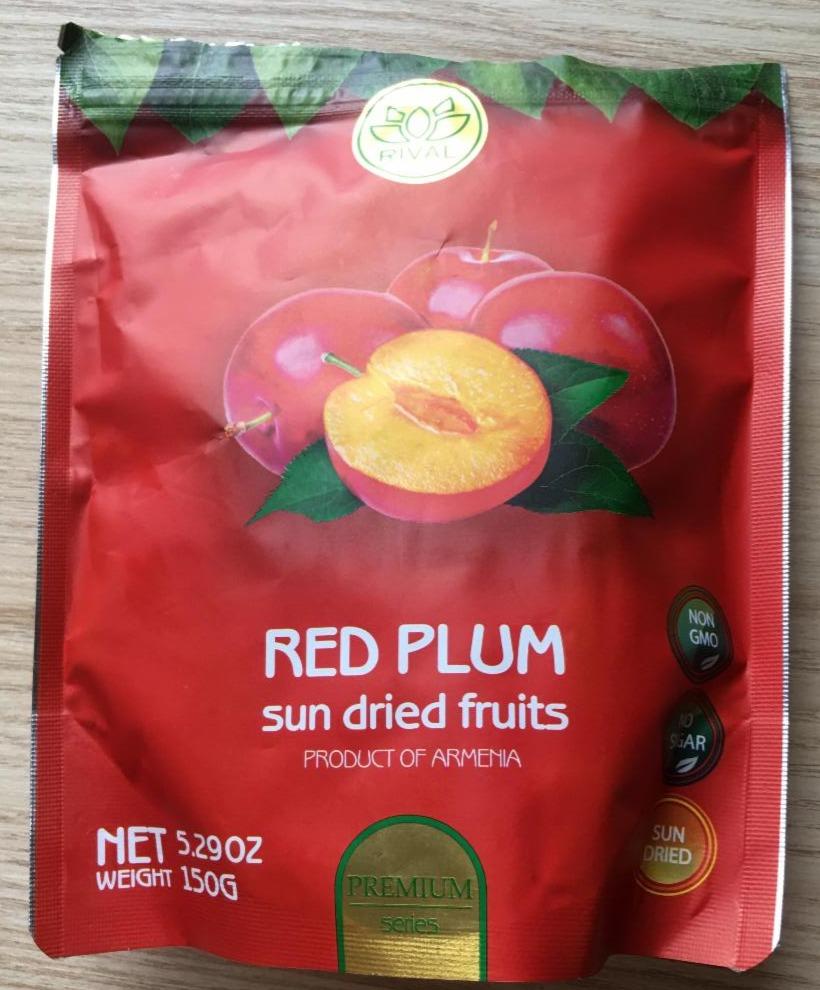 Fotografie - Red Plum sun dried fruits Rival