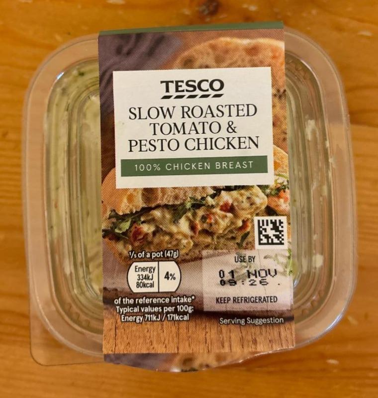 Fotografie - Slow Roasted Tomato & Pesto Chicken Tesco