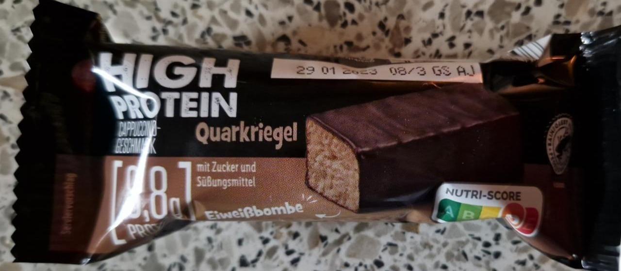 Fotografie - High protein Quarkriegel Cappuccino Milbona